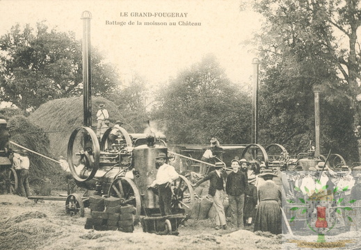 Grand-Fougeray - Battage de la moisson au château