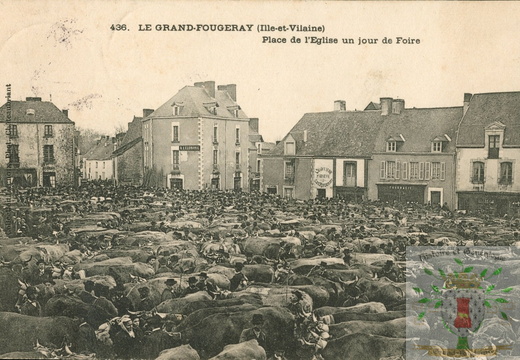 Grand-Fougeray - Place de l'église, un jour de foire